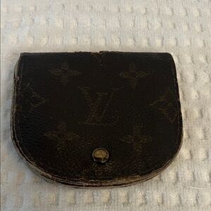 Louis Vuitton Porte Monnaie Gousset Coin Purse